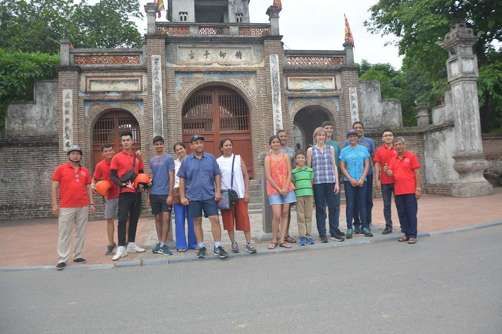 Hanoi Countryside Vespa Tour : Red River Delta & Co Loa Ancient Citadel