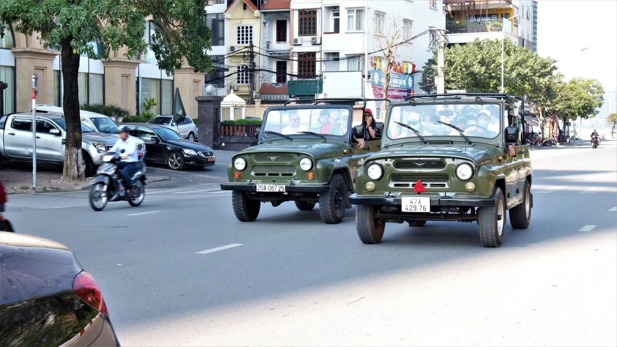 Hanoi Jeep Tours Led By Women: Hanoi City Jeep Tours By Vietnam People’s Army Legend Jeep