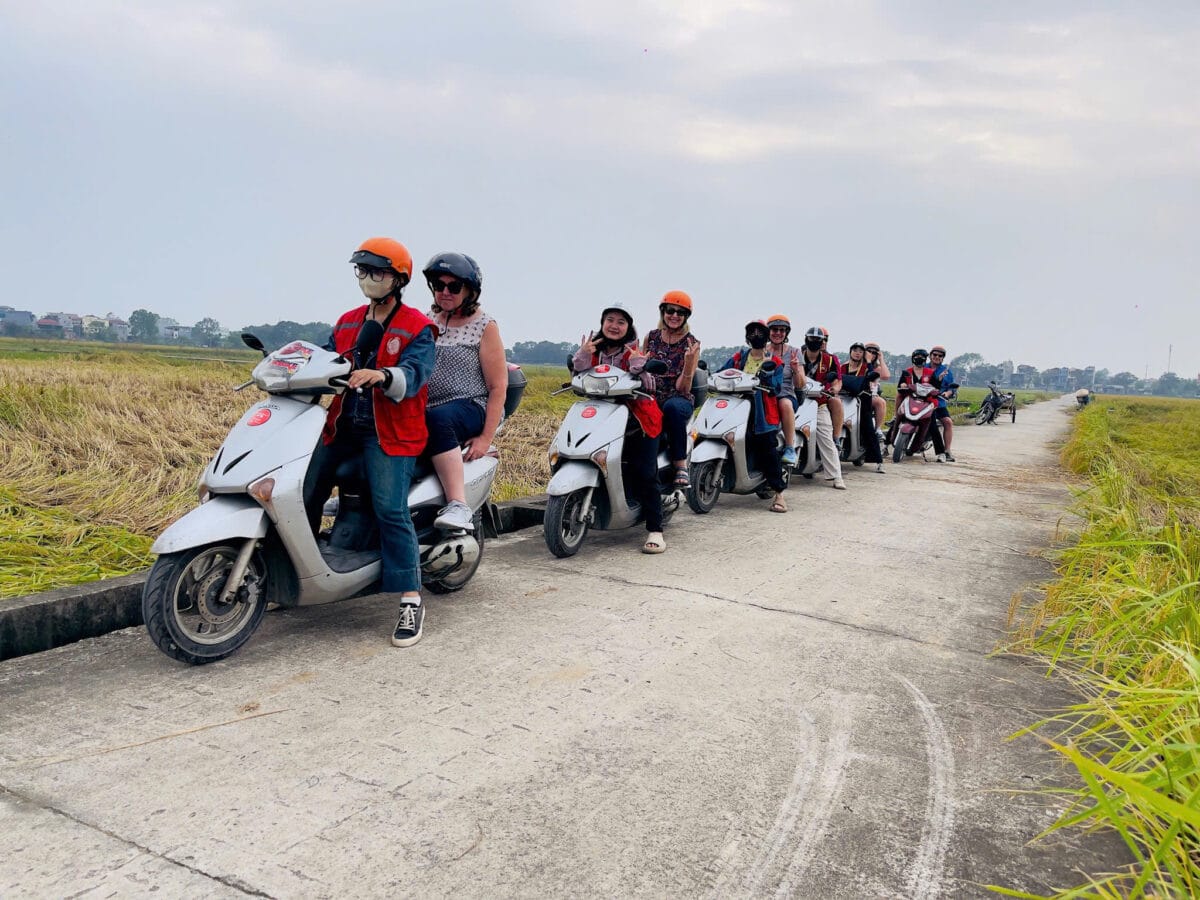 Hanoi Food Tours: Hanoi By Night Foodie Motorbike Tour  Led By Women