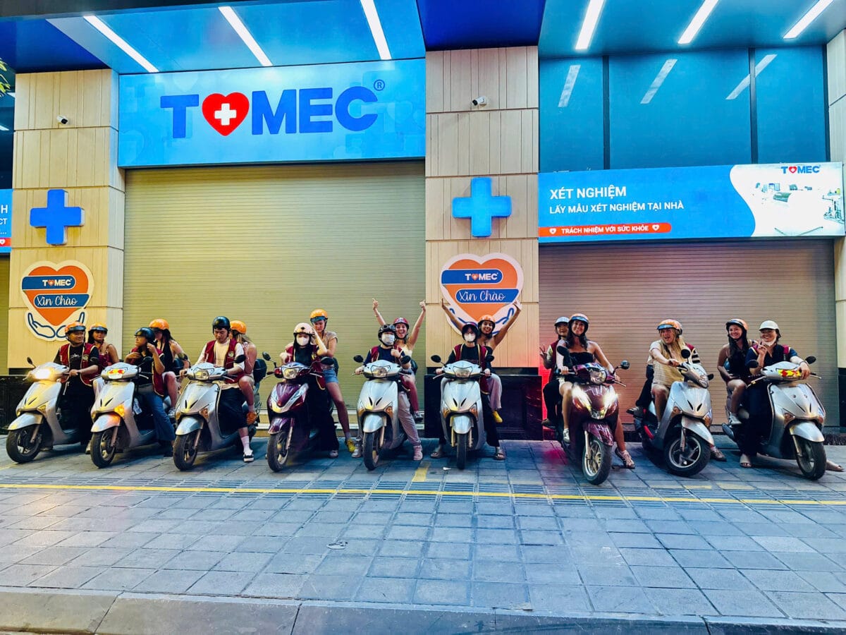 Hanoi Food Tours: Hanoi By Night Foodie Motorbike Tour  Led By Women