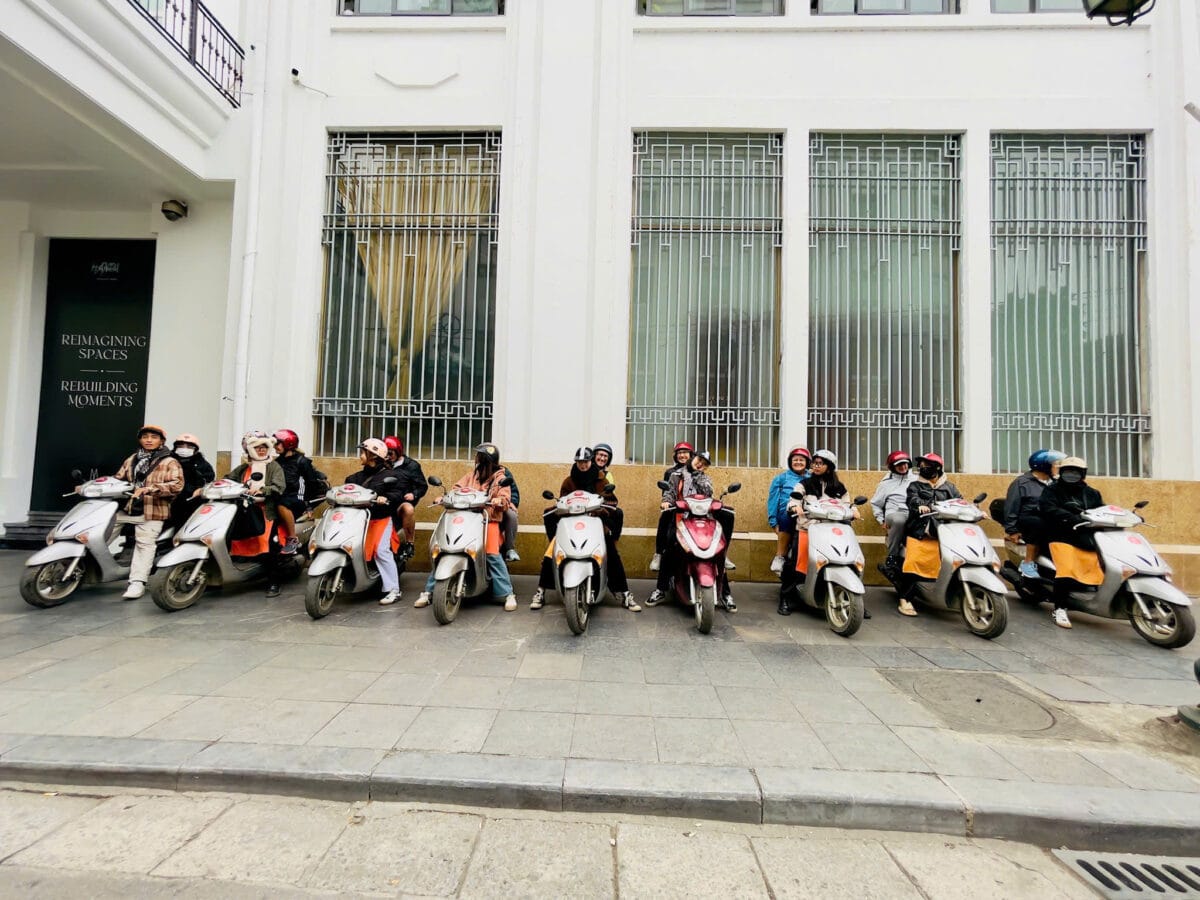 Hanoi Food Tours: Hanoi By Night Foodie Motorbike Tour  Led By Women
