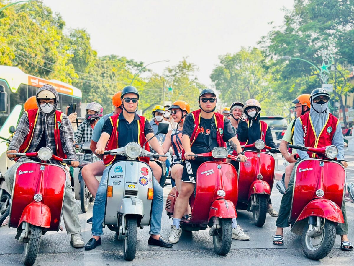 Hanoi Countryside Vespa Tour : Red River Delta & Co Loa Ancient Citadel