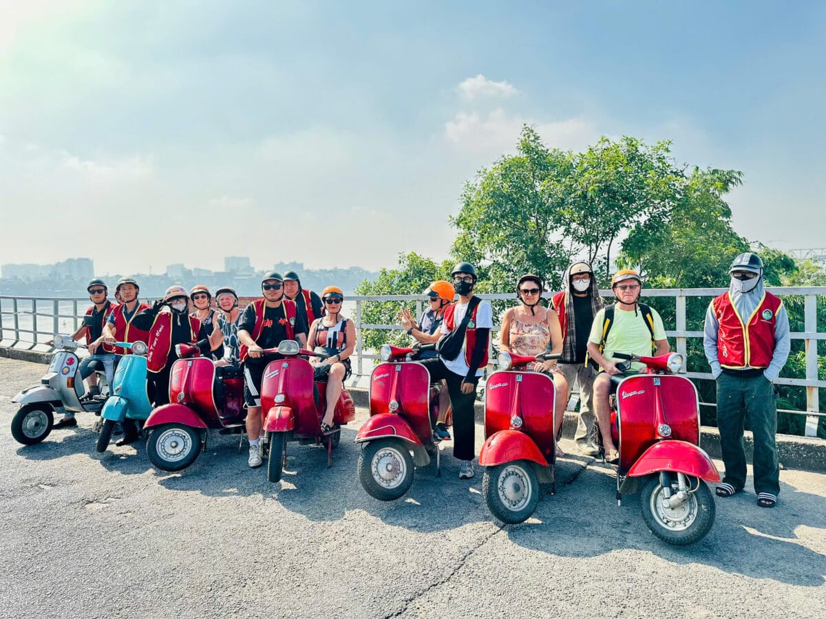 Hanoi Countryside Vespa Tour : Red River Delta & Co Loa Ancient Citadel
