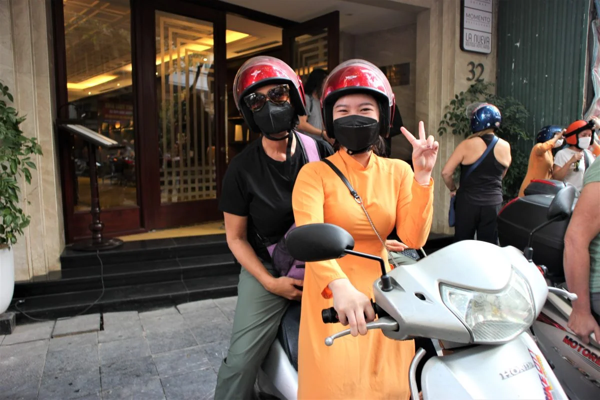 Hanoi Jeep Tours Led By Women: Hanoi City Jeep Tours By Vietnam People’s Army Legend Jeep