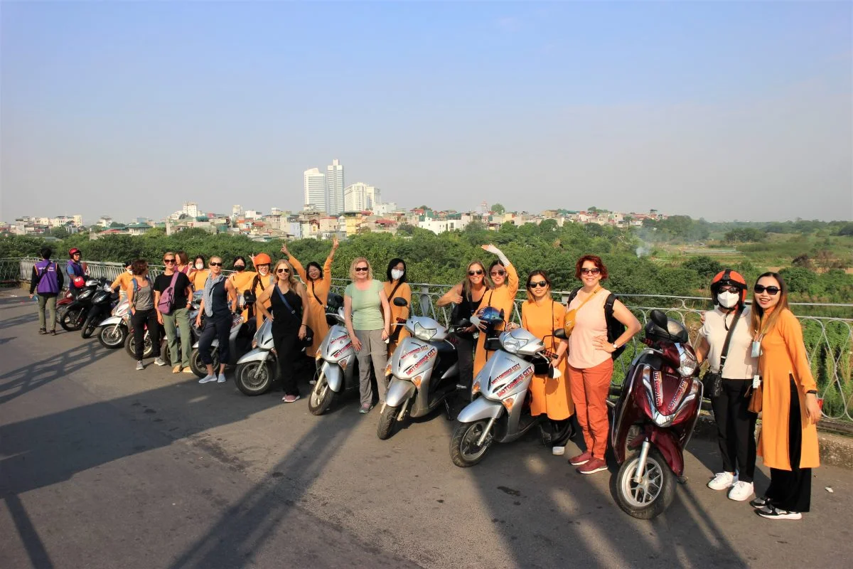 Hanoi Jeep Tours Led By Women: Hanoi City Jeep Tours By Vietnam People’s Army Legend Jeep