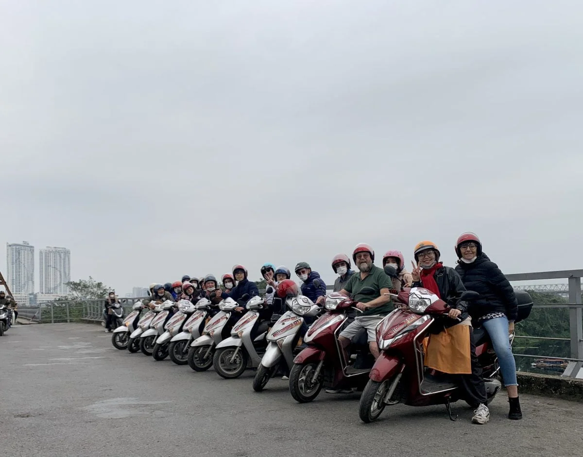 Hanoi Jeep Tours Led By Women: Hanoi City Jeep Tours By Vietnam People’s Army Legend Jeep