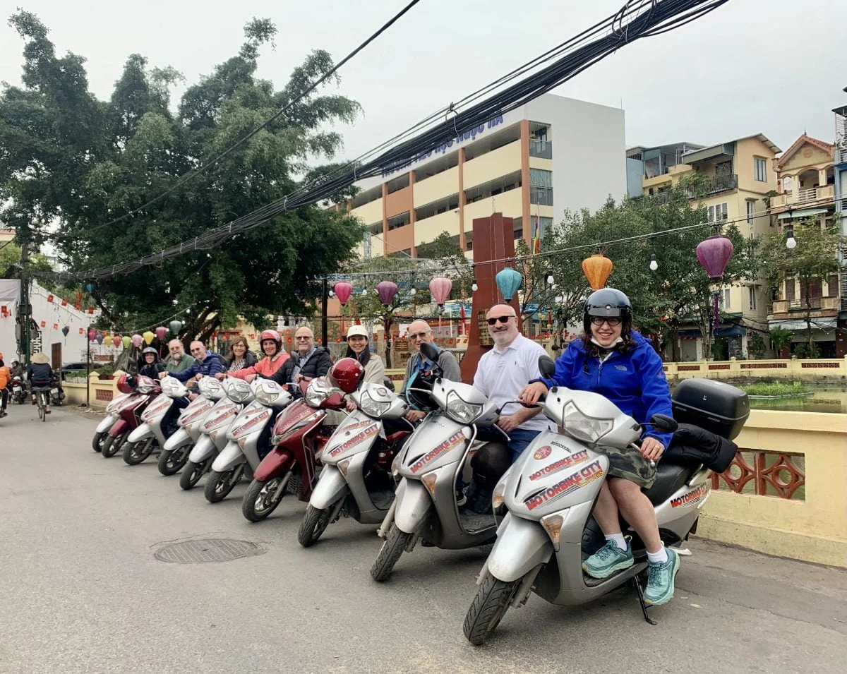 Hanoi Jeep Tours Led By Women: Hanoi City Jeep Tours By Vietnam People’s Army Legend Jeep