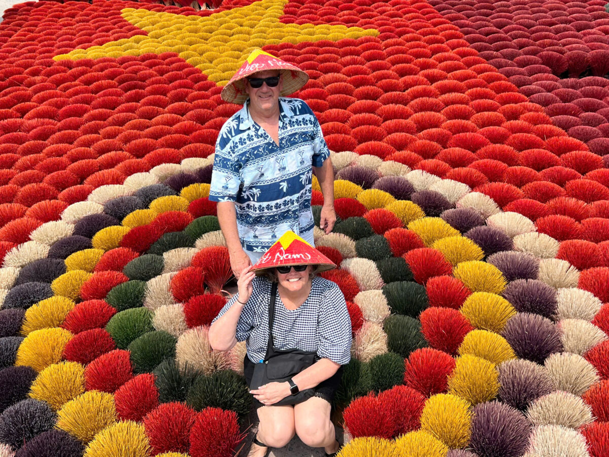 Hanoi Private Half Day Tour to Quang Phu Cau Incense Village and Chuong Conical Hat Village